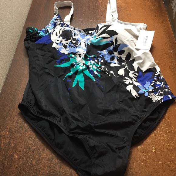 Nwt Classic Adjustable Strap Tank Style One Piece Swimsuits For All Flor… - Picture 3 of 5